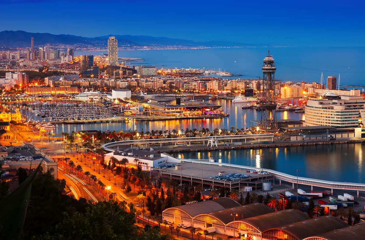 Group Flights to Barcelona